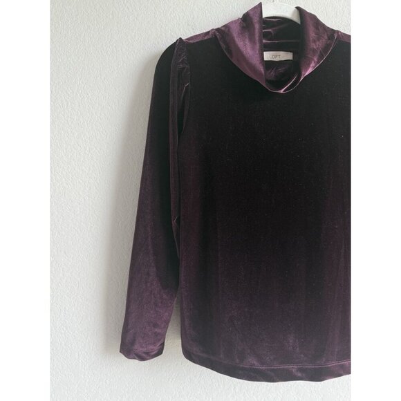 Loft Plush Velvet Turtleneck Top Puffed Long Sleeves Women’s‎ Size Small Plum - Picture 6 of 10